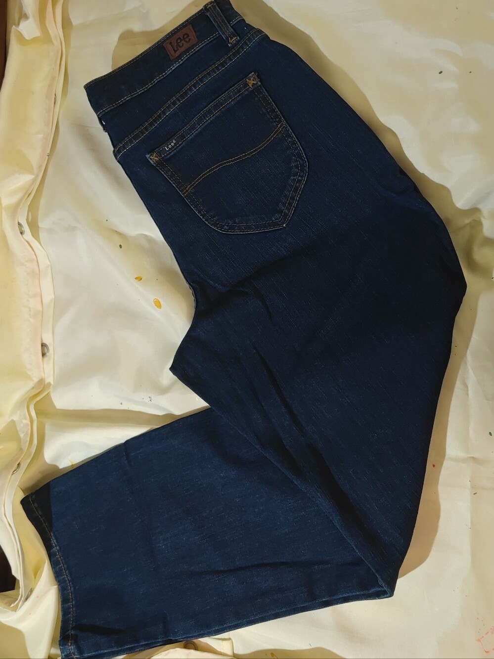 Lee Women's Indigo Relaxed Fit High Rise Straight Jeans